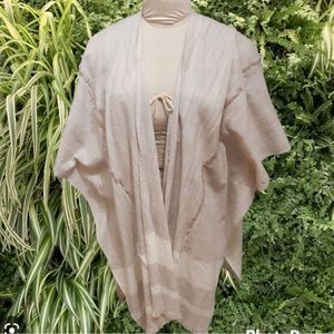 Universal Thread Poncho
